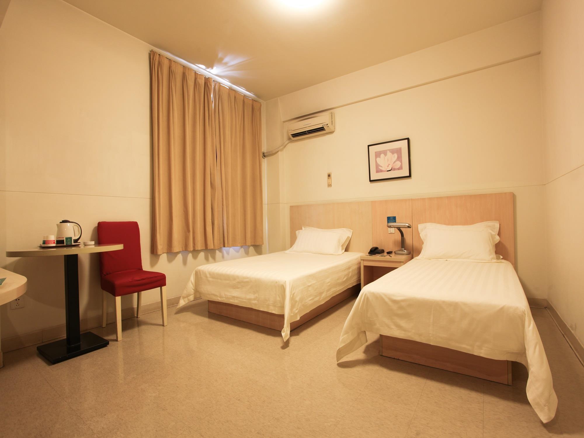 Jinjiang Inn - Shanghai Everbright Convention & Exhibition Center Bagian luar foto